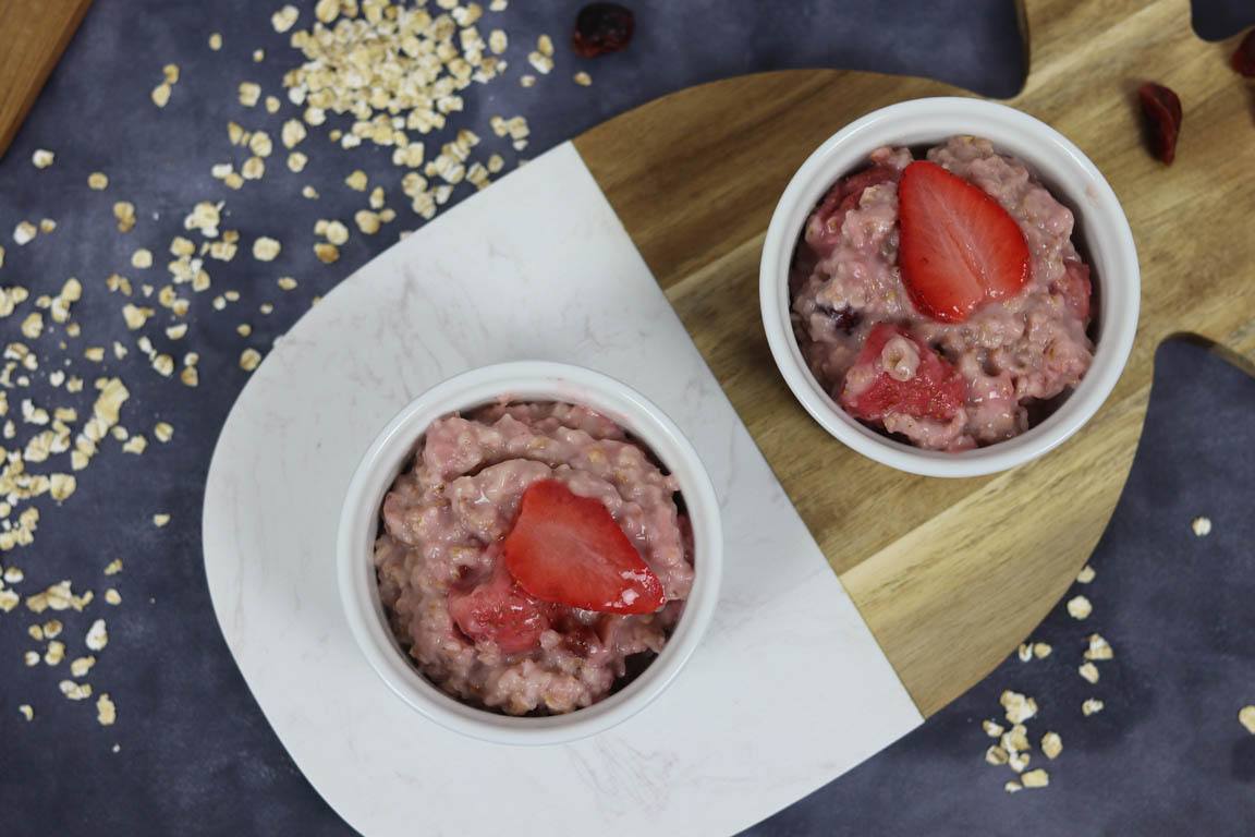 PORRIDGE DE AVENA CON FRESAS - Simple Blending