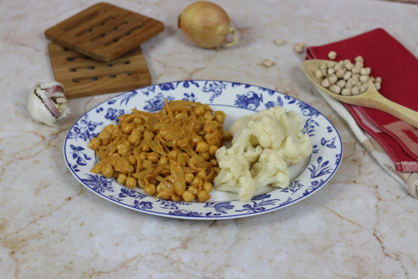561A Garbanzos al curry con coliflor_Simple Blending