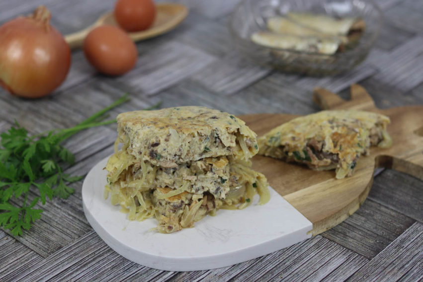 0691A-Tortilla-de-sardinas-y-cebolla-caramelizada_Simple-Blending